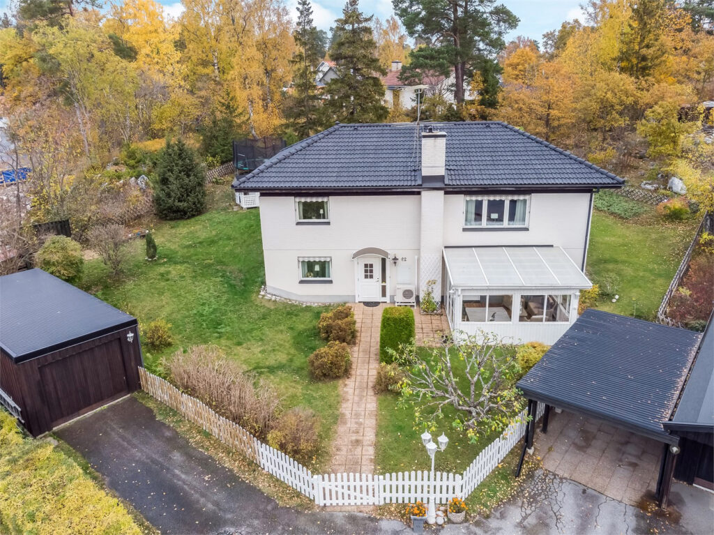 Anläggning av enskilt avlopp till 2 planshus. Västerhaninge Tungelsta